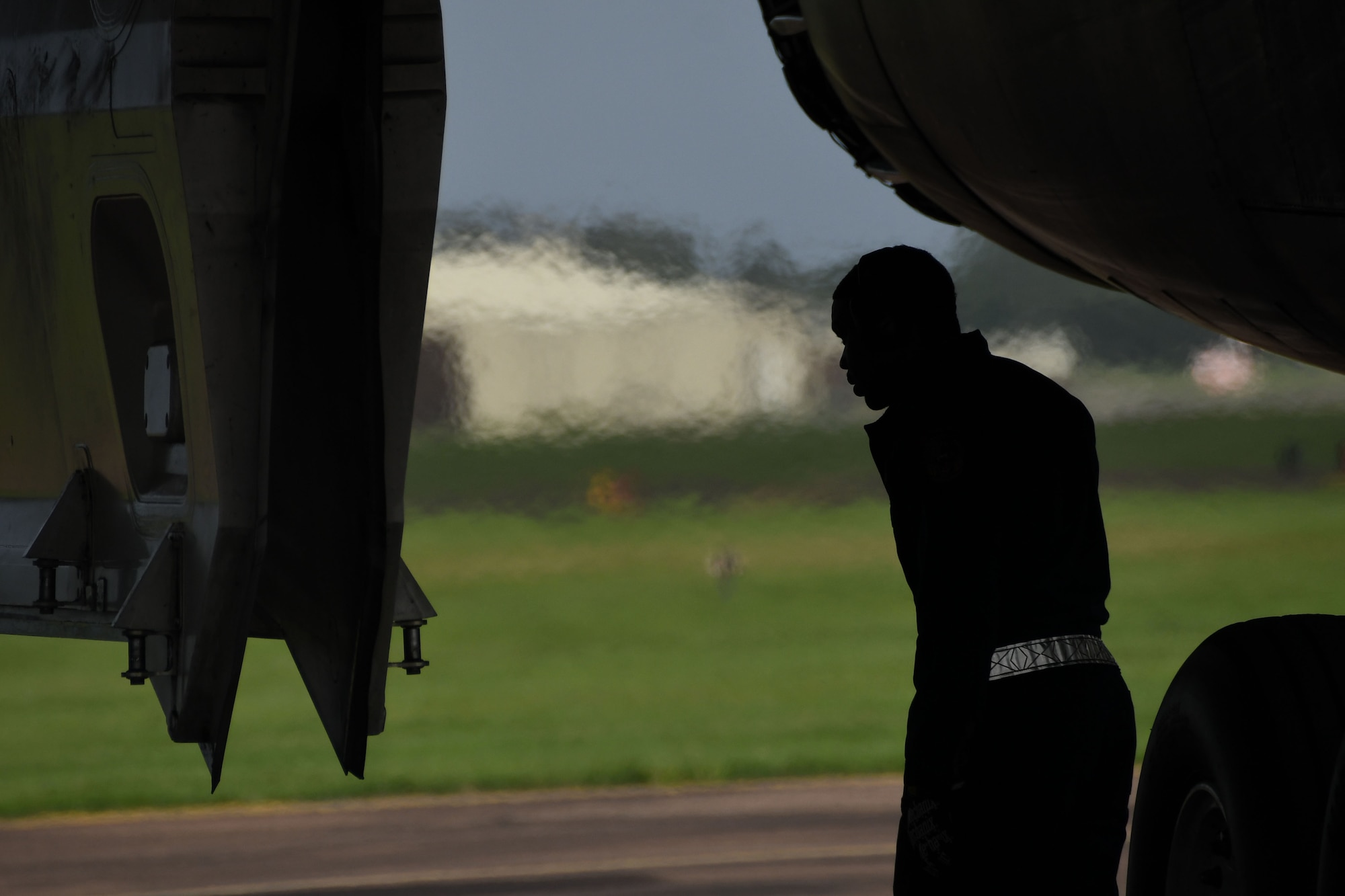 U.S. Air Force Staff Sgt. Ryan Branch, 489th Bomb Group crew chief, gets ready to inspect a B-1 Lancer at Royal Air Force Fairford, United Kingdom, Sep. 7, 2017.