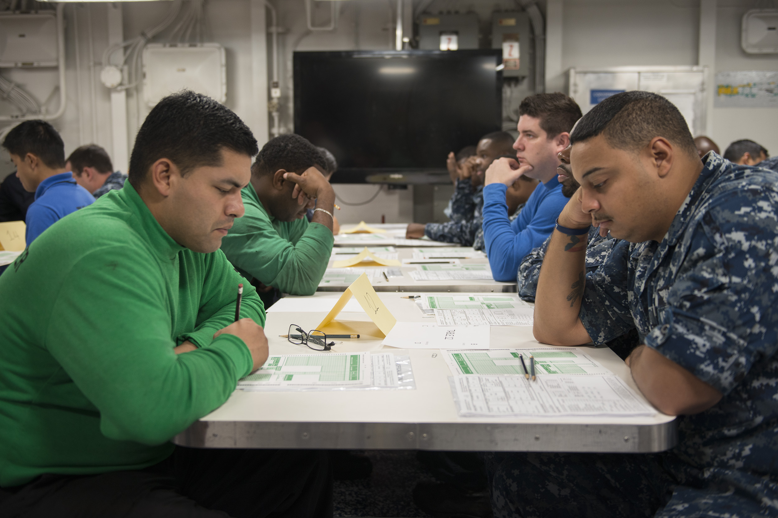 March 2018 E4E6 Advancement Cycle Announced > United States Navy