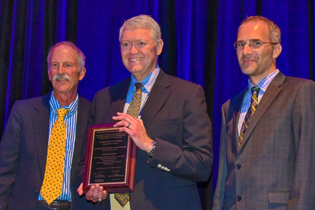 Research team receives environmental award for dredging project