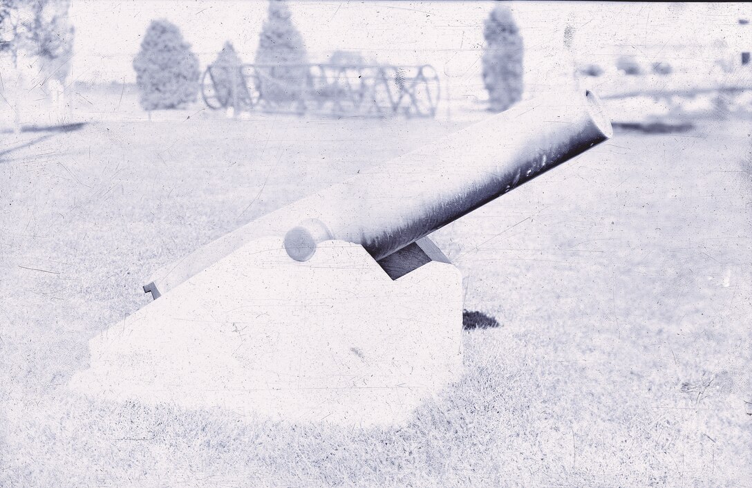 IMAGE: 8x10 negative
July 1945
Small 12-pounder boat Howitzer made to designs of Rear-Admiral J.A. Dahlgren, 1864. This gun was designed both as a carriage gun to be used in support of landing operations, and as a boat gun.