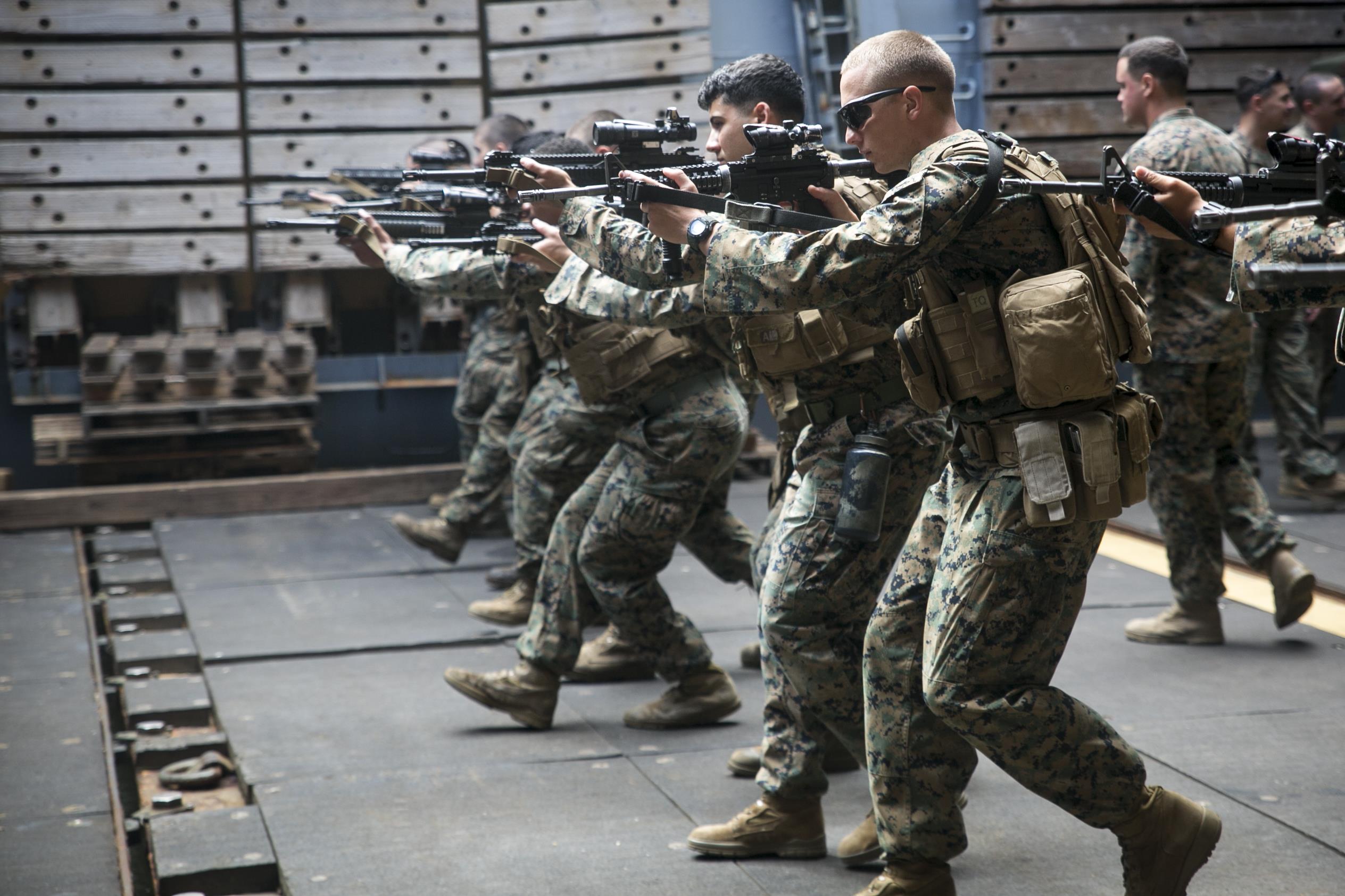 Blt 3 5 Marines Practice Close Quarters Tactics Movements