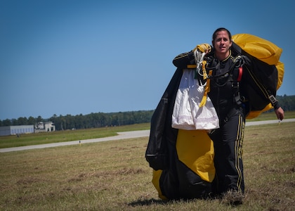 Army Reserve Ambassador Tandem Jump Camp