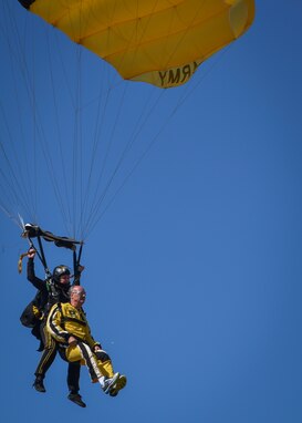 Army Reserve Ambassador Tandem Jump Camp
