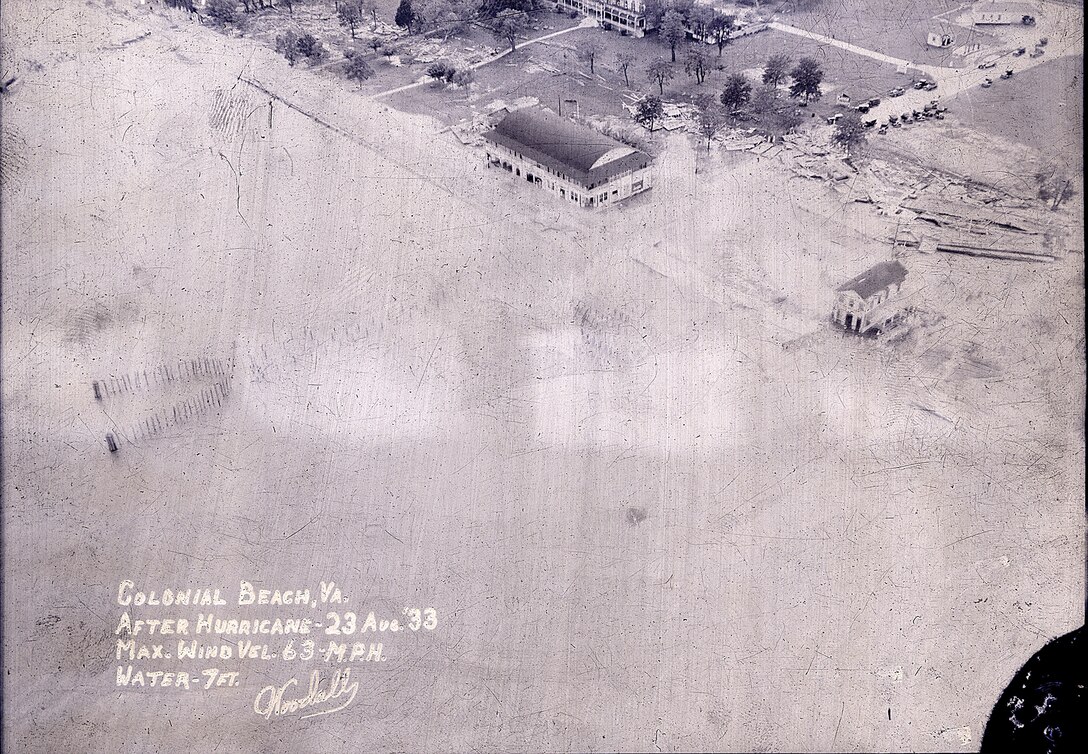 IMAGE: Colonial Beach, Virginia, after Hurricane. Maximum wind velocity: 63 mph. Water level: 7 ft