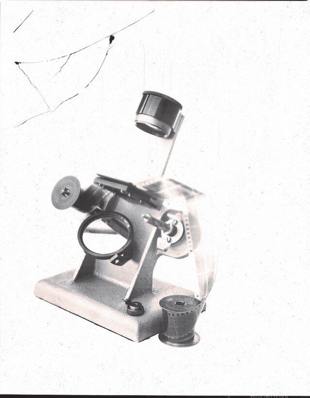 IMAGE: 10/27/1925
FILM HISTORY: Film reading instrument for bomb recorder - 1925
