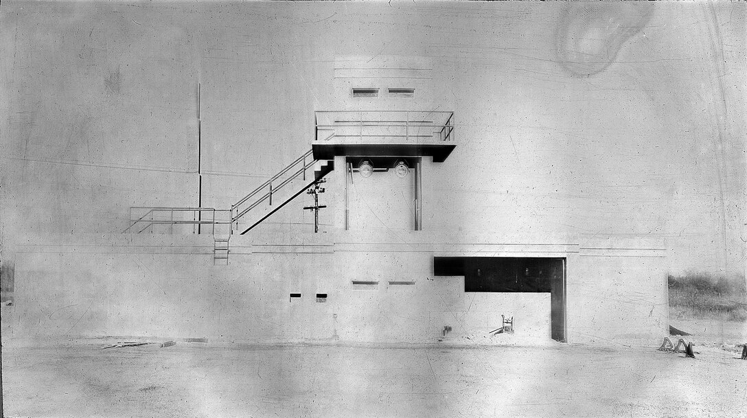 IMAGE: AVIATION History: Aircraft Test Range, 1945