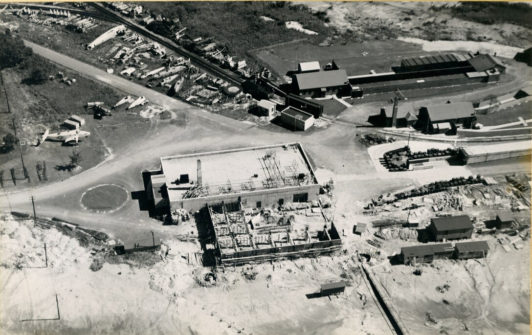 IMAGE: 1945
Aerial view