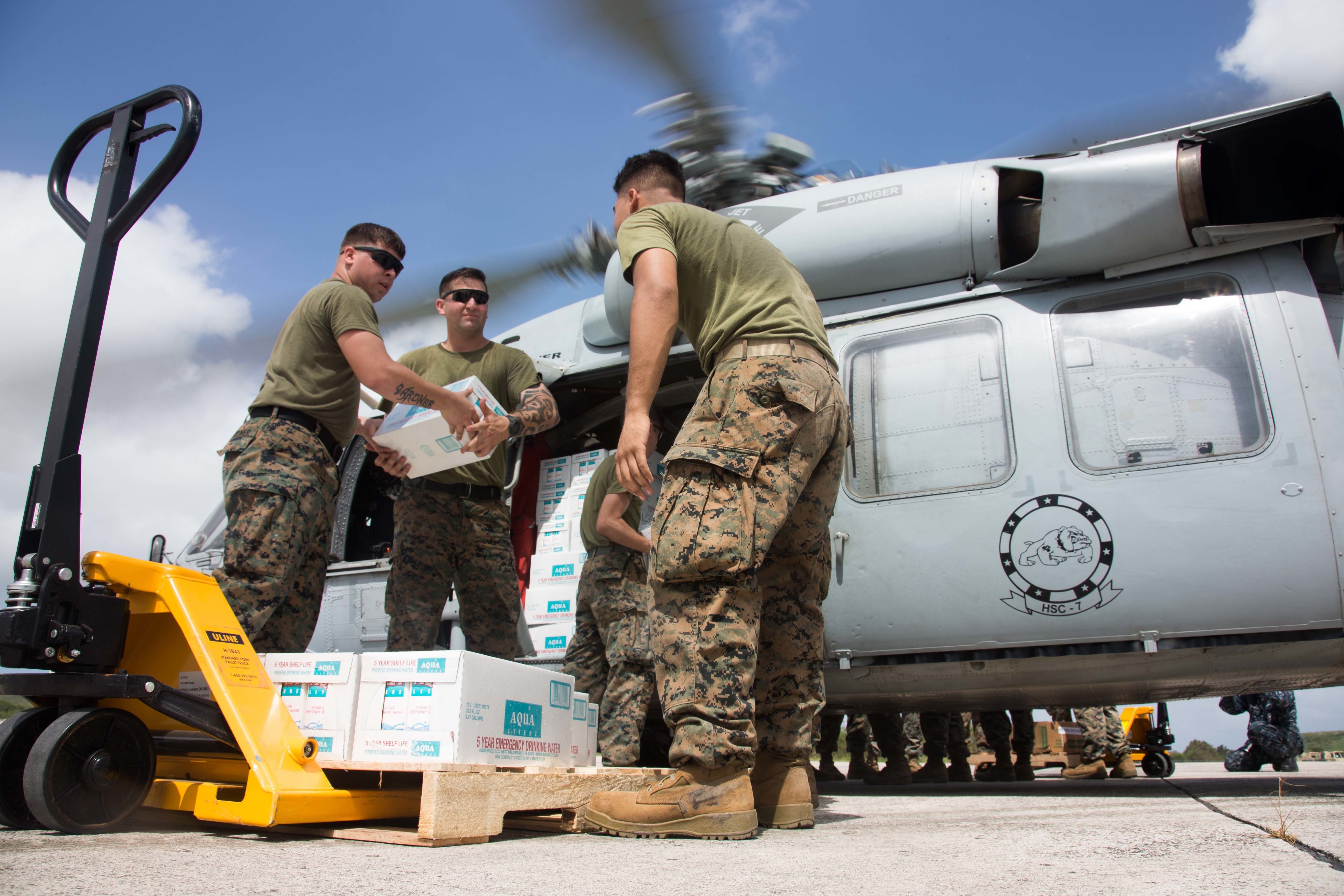 26th Marine Expeditionary Unit brings supplies to St. Thomas > 26th