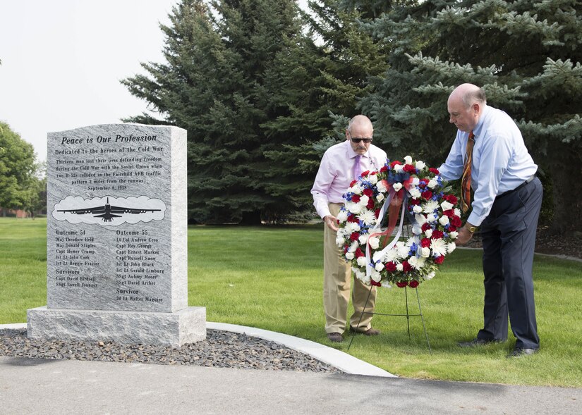 Fairchild commemorates B52 crash > Fairchild Air Force Base > Article