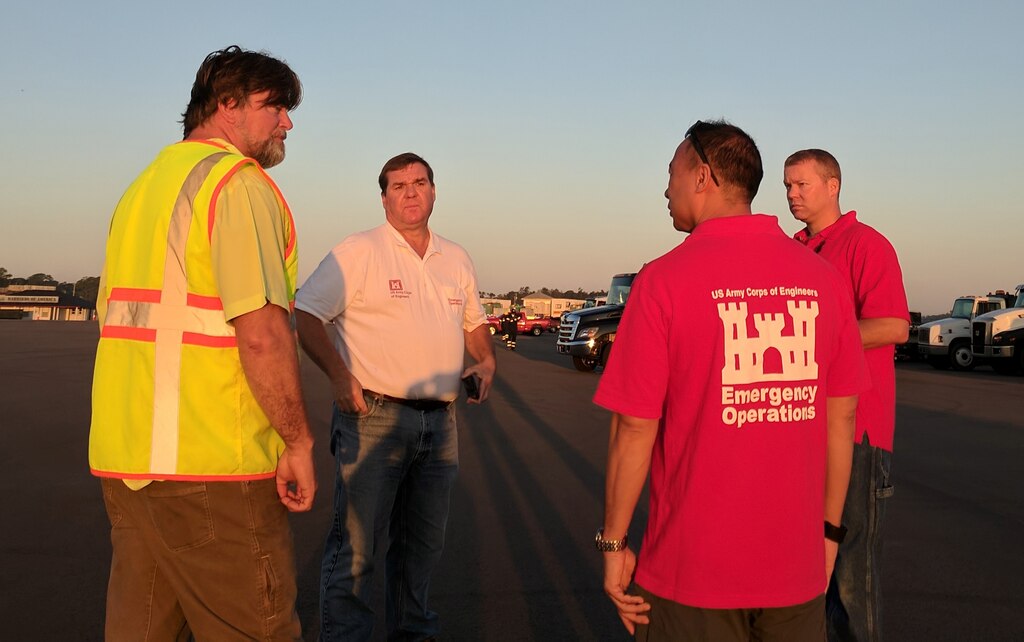 Savannah District power team prepares to deliver generators to Lakeland, Florida