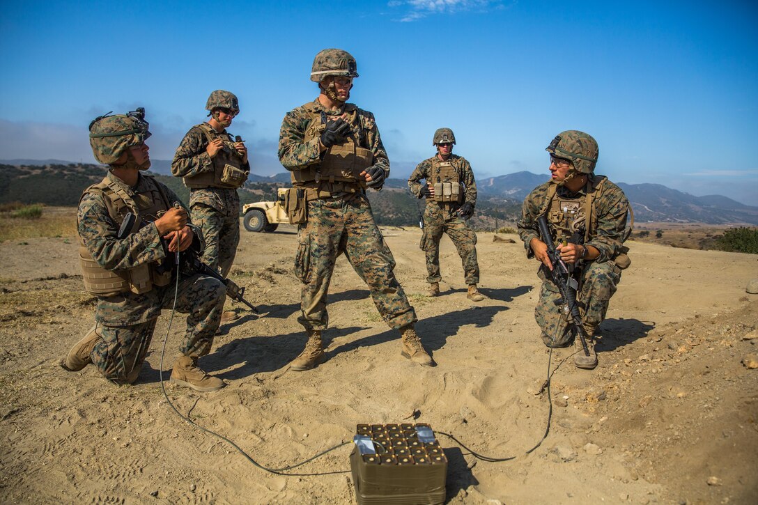 Combat engineers with Combat Service Support Company, I Marine Expeditionary Force Information Group, instruct Marines on how to use blasting caps at Camp Pendleton, Calif., Aug. 1, 2017. The Marines conducted the training to further develop their combat capabilities as part of the stand-up of the Marine Support Battalion. The mission of the new unit is to provide extensive logistical support to I MEF and I Marine Expeditionary Brigade command element, both in garrison and on deployment.