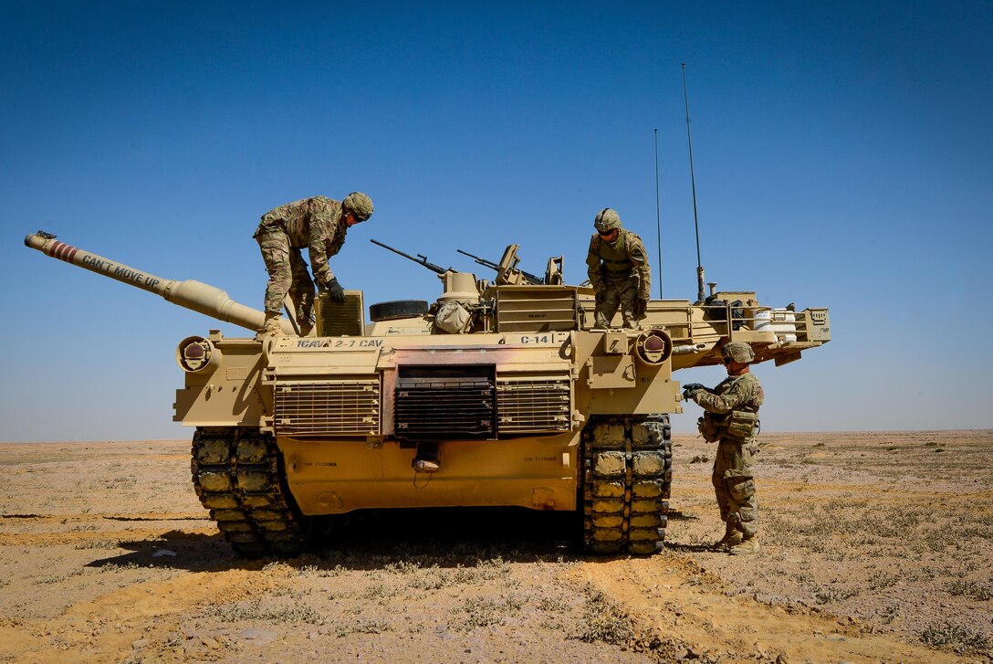 U.S. Army Soldiers from the 2nd Battalion, 7th Cavalry Regiment, 3rd Armored Combat Team, 1st Cavalry Division inspect a M1A2 Abrams tanks Tank during field training exercise during Bright Star 2017, Sept. 12, 2017, at Mohamed Naguib Military Base, Egypt. Bright Star 2017 centralizes around regional security and cooperation, and promoting interoperability in conventional and irregular warfare scenarios. (U.S. Air Force photo by Staff Sgt. Michael Battles)