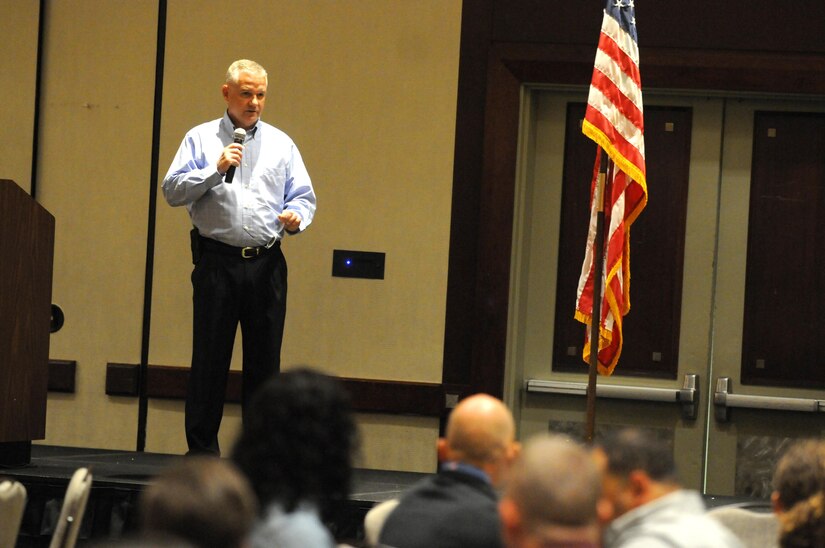 Chief Warrant Officer 5 John Brasfield, the command chief warrant officer for the 88th Regional Support Command, speaks to the more than 400 attendees at the 88th RSC-sponsored Yellow Ribbon Program in Minneapolis, September 9, 2017.