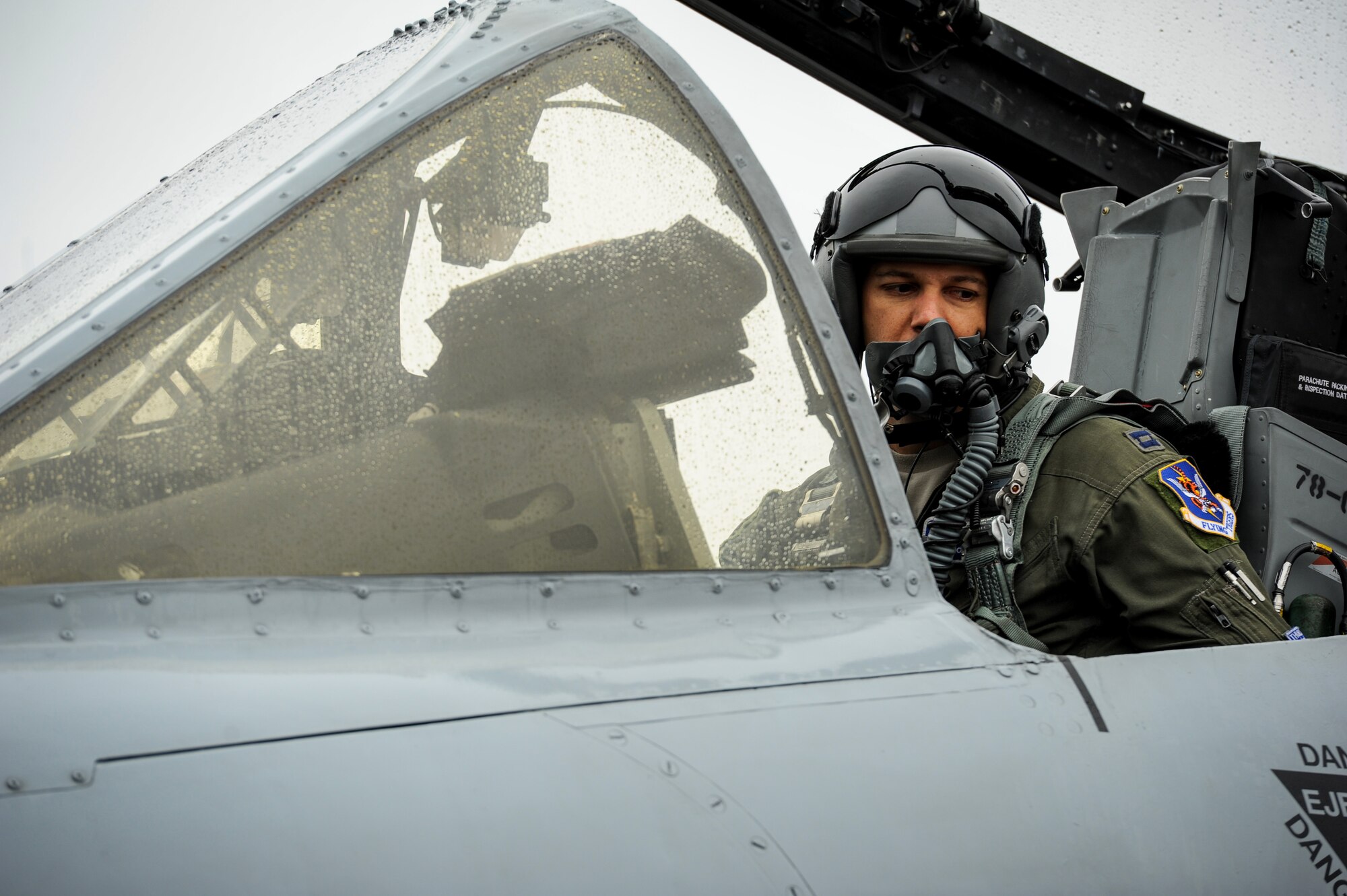 Moody AFB A-10s evacuate to Columbus AFB