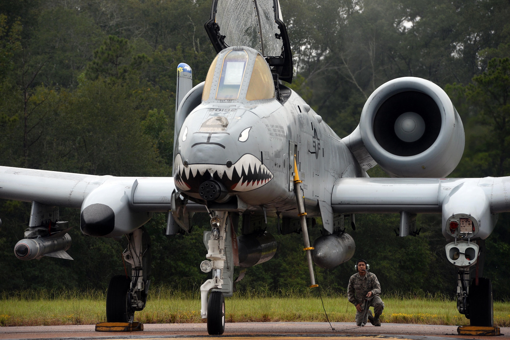 Moody AFB A-10s evacuate to Columbus AFB