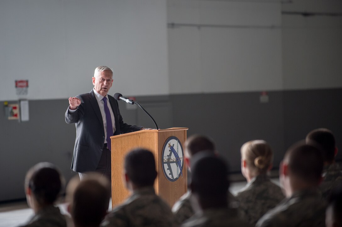Defense Secretary Jim Mattis talks to airmen.