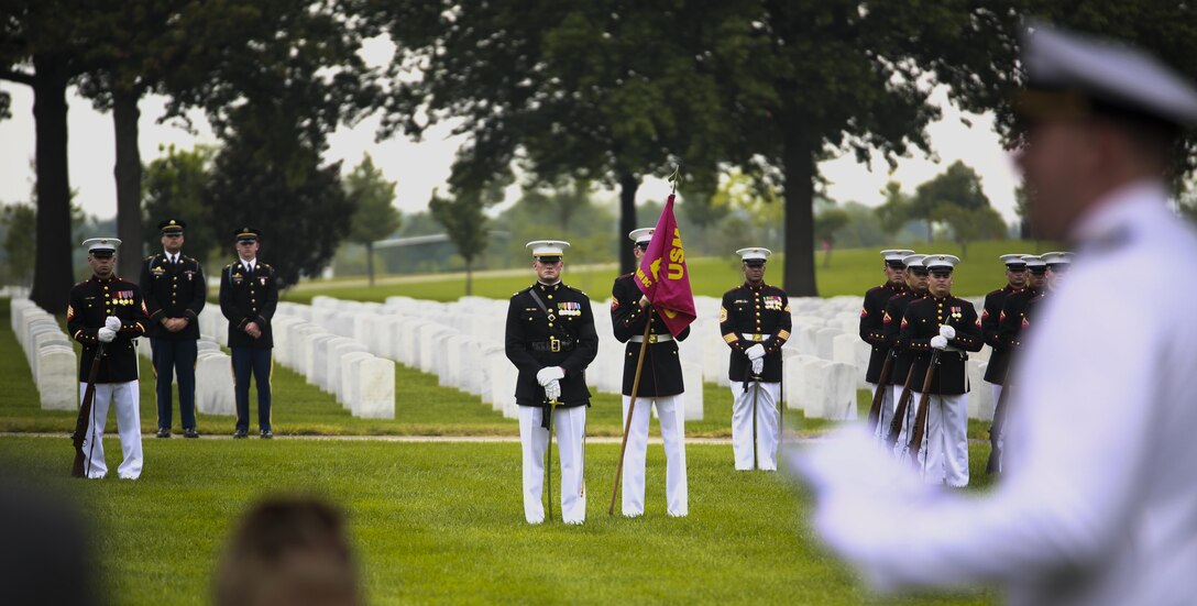 Marines with Marine Barracks Washington D.C. stand in formation during a full honors funeral at Arlington National Cemetery, Va., Sept. 13, 2017. Marine Barracks Washington is home to the Marines who provide support for all Marine Corps funerals and many high-ranking government officials funerals within the Capitol area. (Official U.S. Marine Corps photo by Lance Cpl. Damon Mclean/Released) stunning!