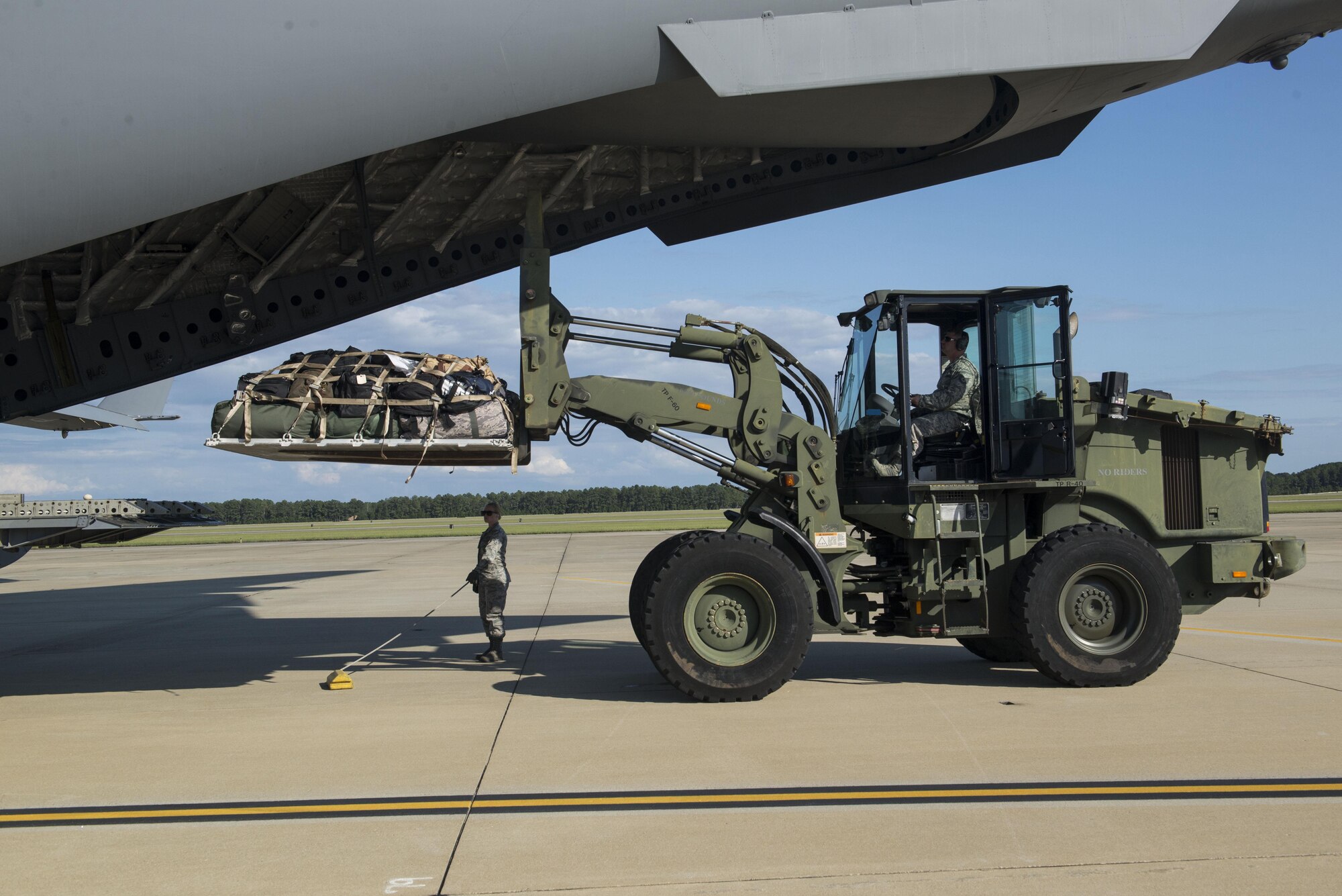 The C-17 aircrew returned 20th Fighter Wing Airmen home after a short-notice hurricane evacuation of Shaw’s F-16CM Fighting Falcons. (