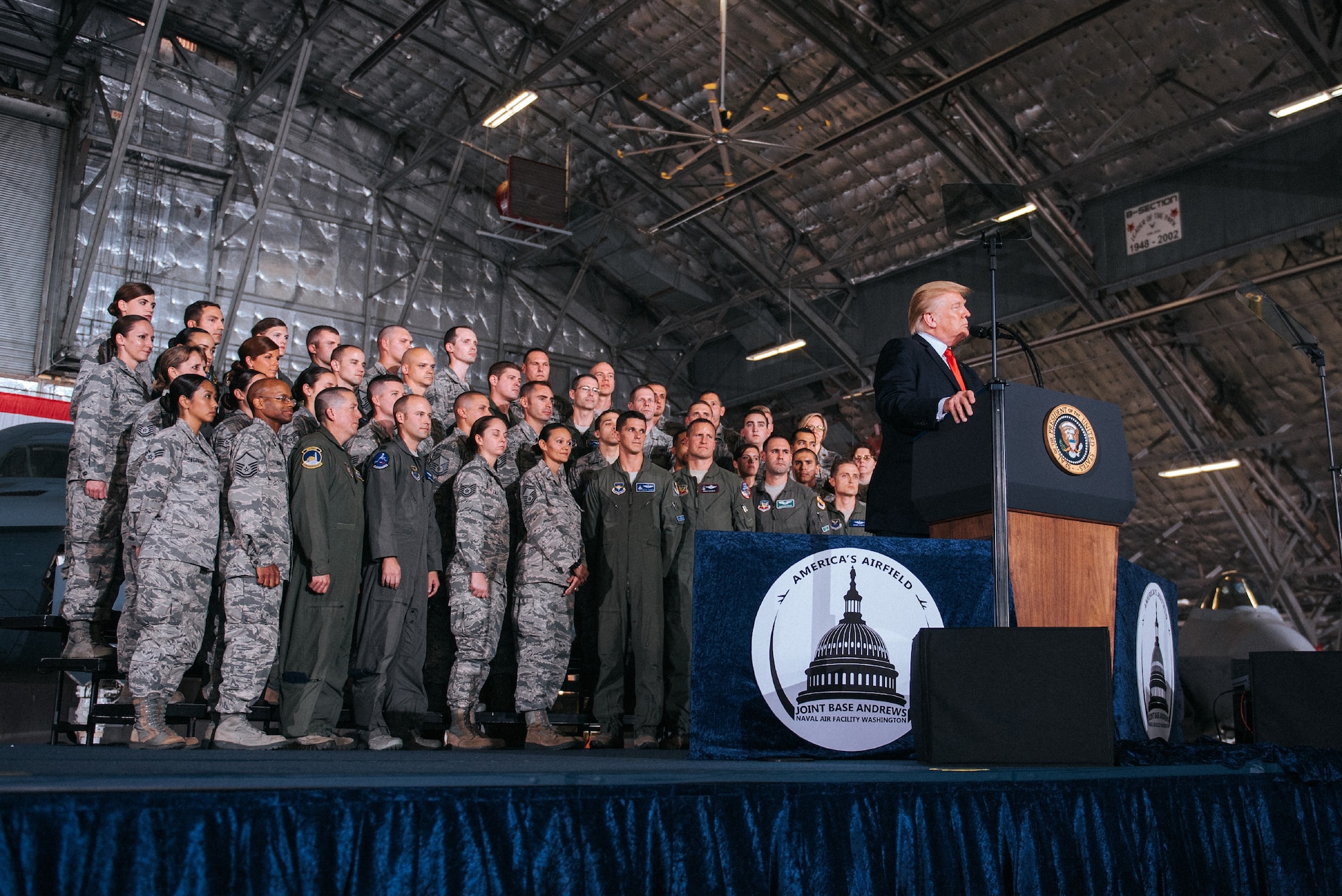 President Trump and military group