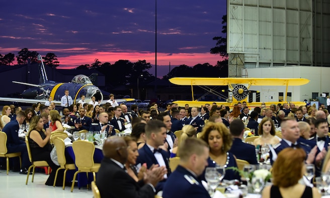 Members from Team Seymour and other distinguished visitors attend the 4th Fighter Wing 75th Anniversary Gala, Sept. 16, 2017, at Seymour Johnson Air Force Base, North Carolina. Some distinguished visitors included former 4 FW commanders, Brig. Gen. Mark Slocum, United States Air Forces in Europe-United Kingdom director, and Gen. Mike Holmes, Air Combat Command commander. (U.S. Air Force photo by Airman 1st Class Kenneth Boyton)