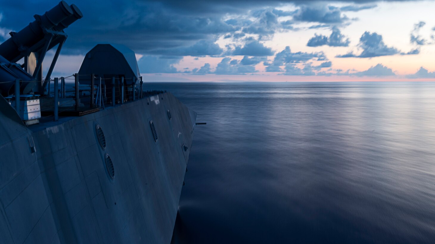 PHILIPPINE SEA (Sept. 9, 2017) The littoral combat ship USS Coronado (LCS 4) transits the Philippine Sea. Coronado is on a rotational deployment in U.S. 7th Fleet area of operations, patrolling the region's littorals and working hull-to-hull with partner navies to provide the U.S. 7th Fleet with the flexible capabilities it needs now and in the future.