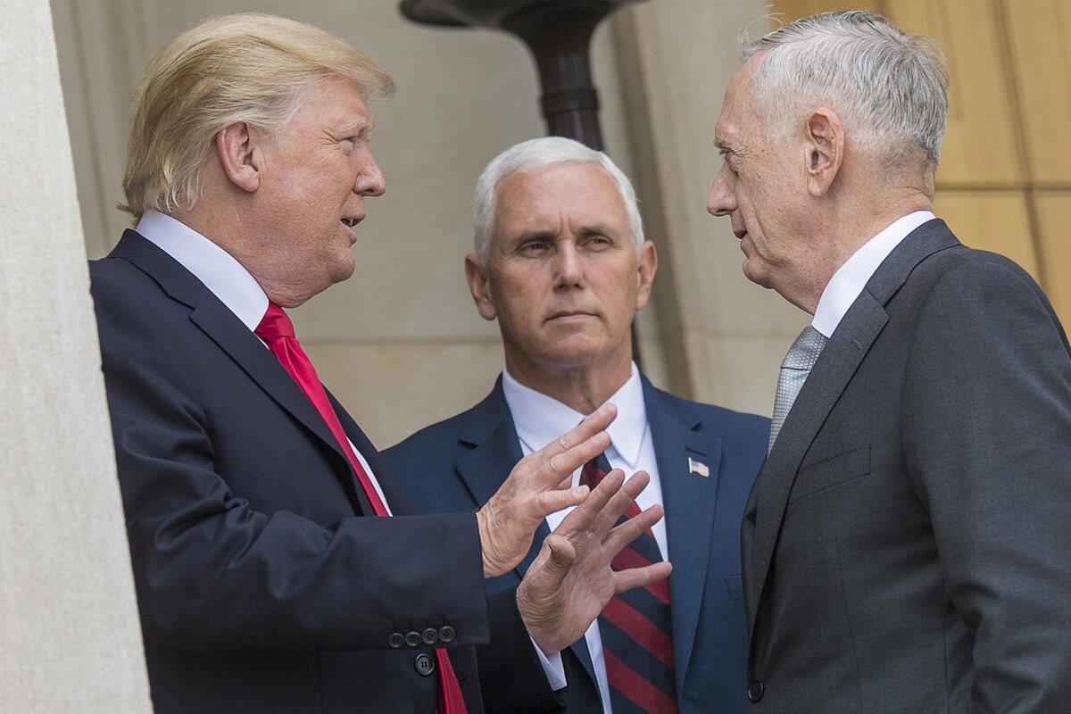 President Donald J. Trump and the vice president talk with Defense Secretary James N. Mattis.