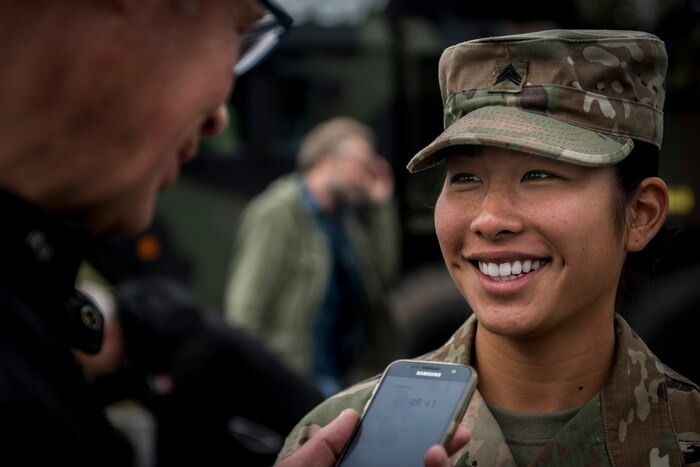 Members of the Swedish media interview a U.S. soldier during the Aurora 2017 media day in Säve, Sweden, Sept. 13, 2017. Swedish Armed Forces Commander Gen. Per Micael Bydén and Director of the Swedish Armed Forces Gen. Peter Sandwall observed the French and American air defense systems and visited with soldiers at the event. Swedish Armed Forces photo by Astrid Amtén Skage
