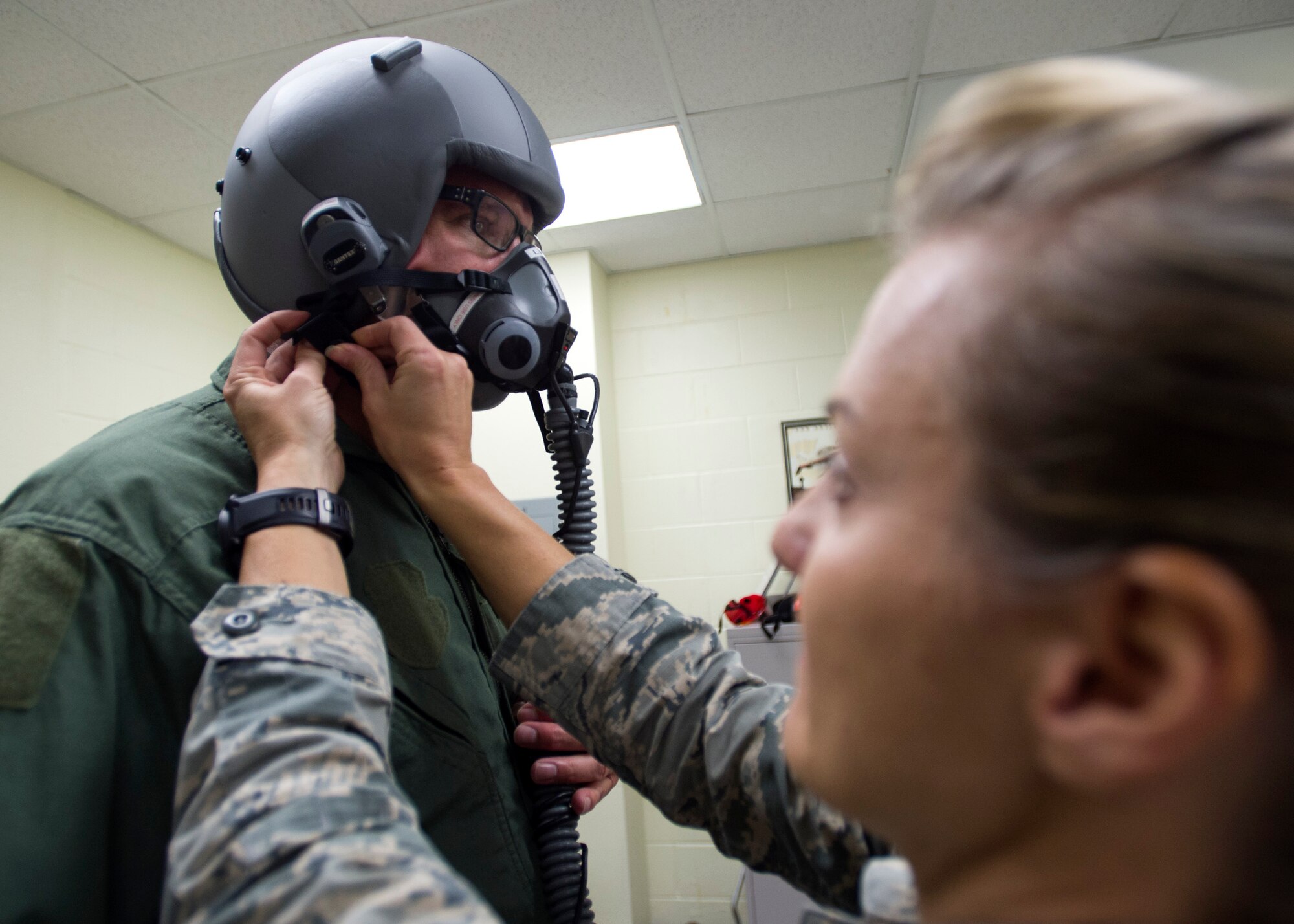 Canadian Science Center CEO Visits 359th AMDS 59th Medical Wing 