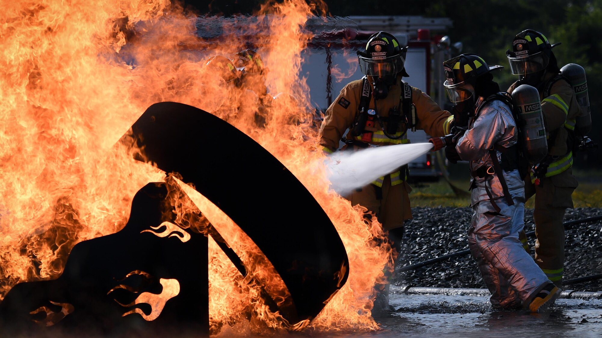 Firefighters put out the heat