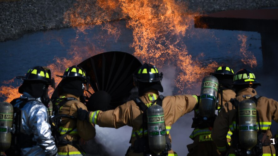 Firefighters put out the heat