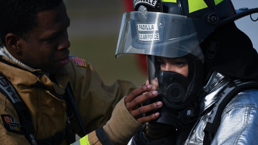 Firefighters put out the heat