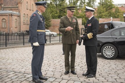 CJCS greets Admiral Haakon Bruun-Hanssen, Norwegian Chief of Defence