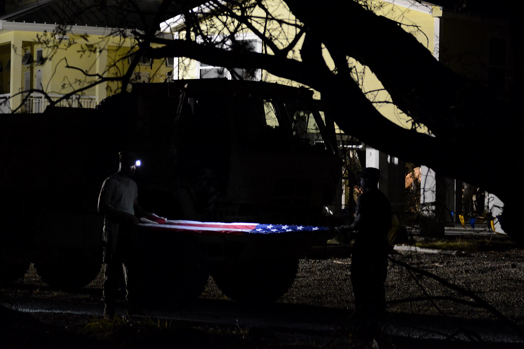 Army and Air work jointly to help put South Florida back together