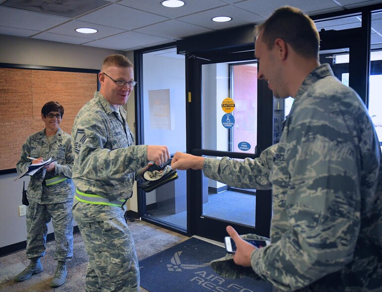 Welcome to the 932nd Airlift Wing