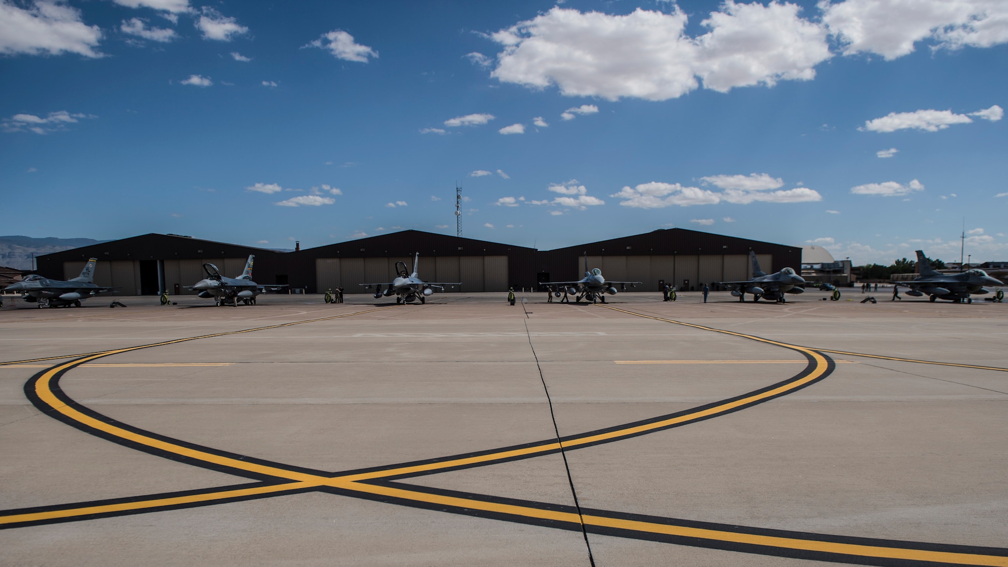 8th Fighter Squadron receives final 6-ship