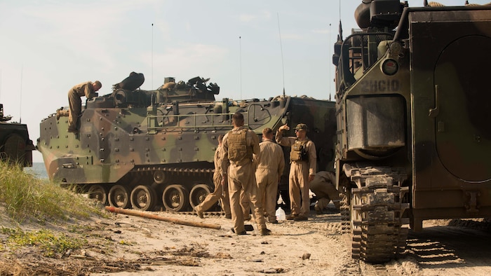 Teaching, Breaching, Beaching: 2nd AAB prepares for Bold Alligator