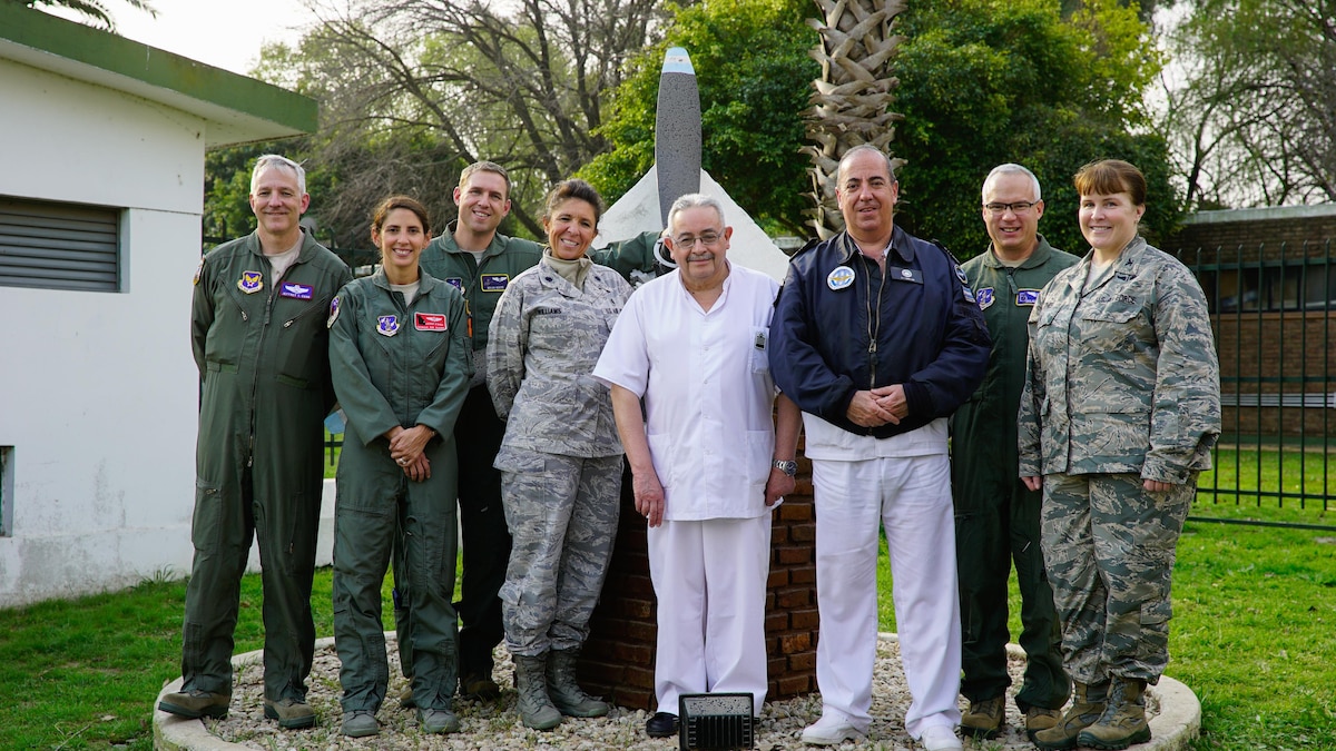 U.S. and Argentinian Air Force medical personnel conclude a senior leader engagement as part of the Department of Defense State Partnership Program Sep. 20 at the National Institute of Aeronautical and Space Medicine, Argentina.