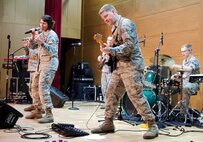 North Korean refugees enjoy PACAF Band