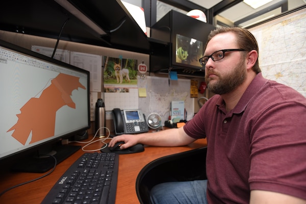 Matt Brunt, cartographic technician in the Real Estate Division, is the U.S. Army Corps of Engineers Nashville District Employee of the Month for August 2017. (USACE photo by Lee Roberts)