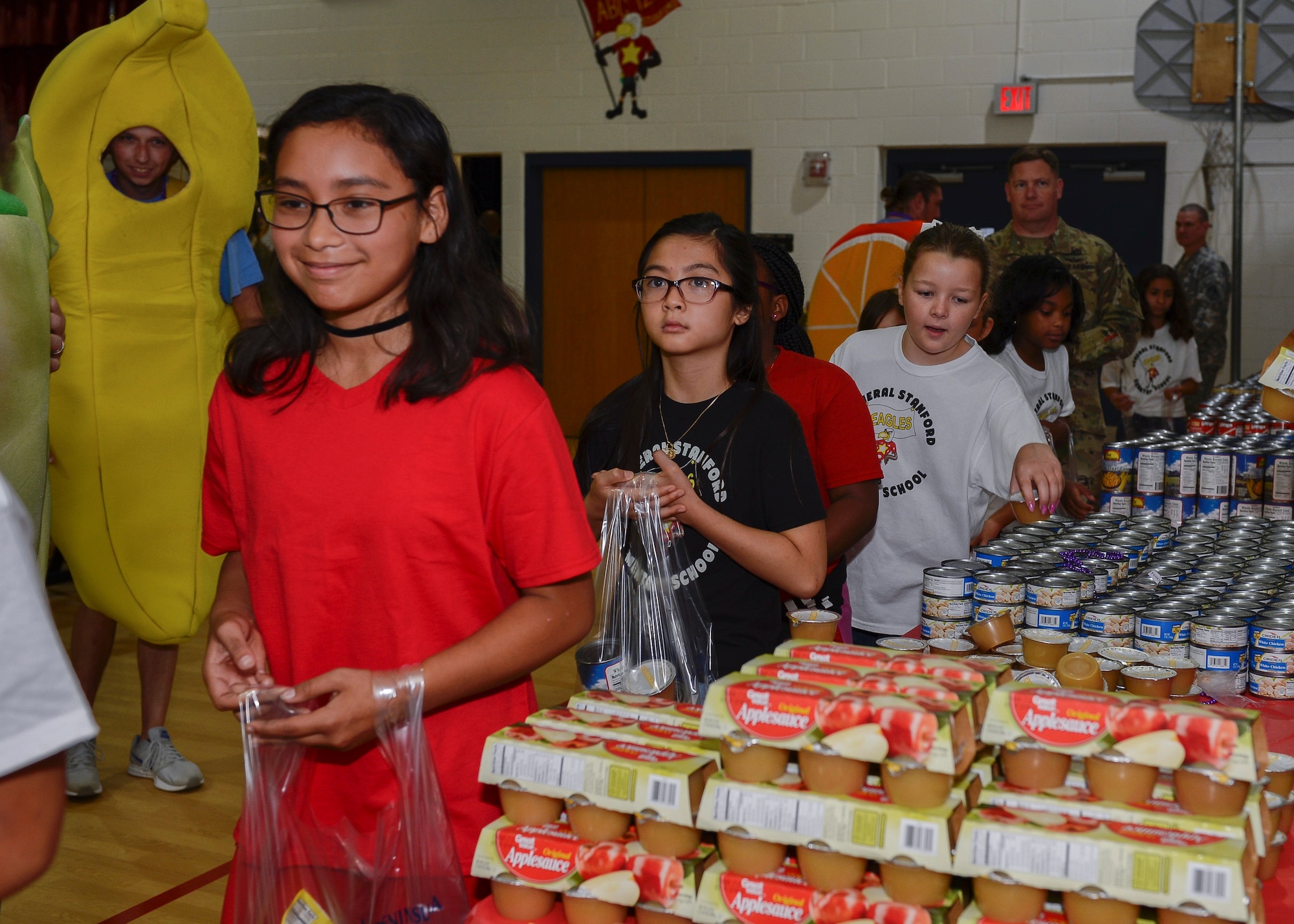 Virginia Governor Terry McAuliffe paid a visit to General Stanford Elementary School students at Joint Base Langley-Eustis, Va., Sept. 29, 2017.