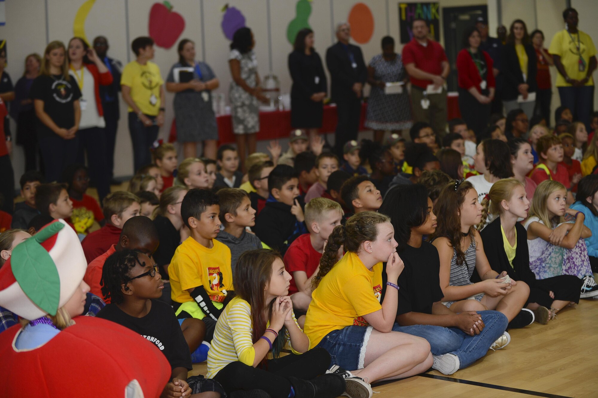 Virginia Governor Terry McAuliffe paid a visit to General Stanford Elementary School students at Joint Base Langley-Eustis, Va., Sept. 29, 2017.