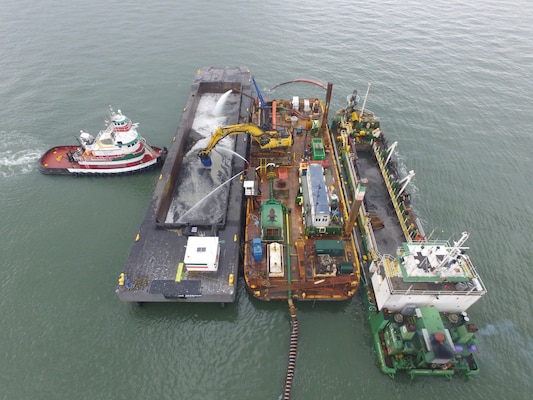 District contractor Cashman Dredging performs work on the Housatonic River.