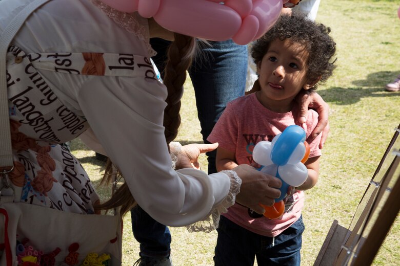 Celebrating military children