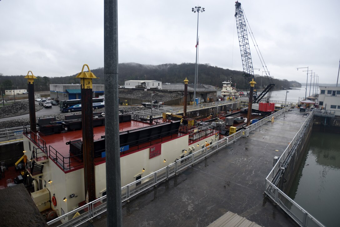 Maintenance workers with the U.S. Army Corps of Engineers Regional Light Fleet repair the upper miter gate anchorage of Chickamauga Lock Feb. 22, 2018 at Tennessee River mile 471 in Chattanooga, Tenn.  Congressman Chuck Fleischmann, U.S. Representative for Tennessee's 3rd Congressional District, and Congressman Scott DesJarlais, U.S. Representative for Tennessee's 4th Congressional District, plan to visit the lock to discuss the ongoing maintenance and address other questions about the Chickamauga Lock Replacement Project. (USACE photo by Lee Roberts)