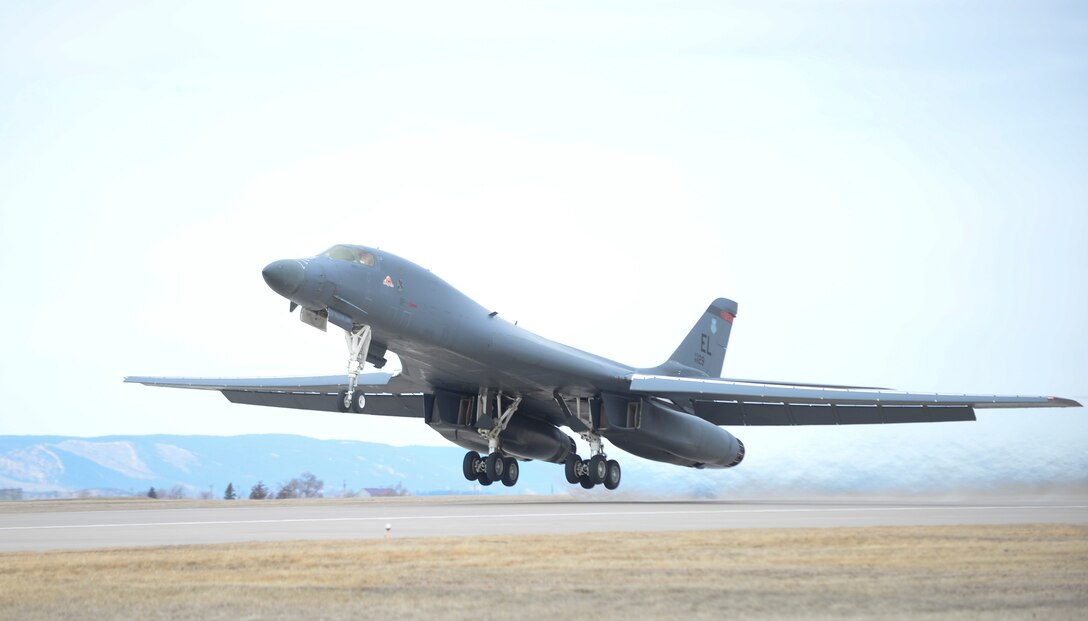 B-1s deploy to Centcom