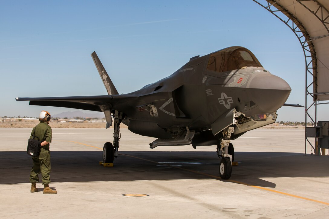 The Commanding Officer of Marine Fighter Attack Squadron 122 (VMFA-122), Lt. Col. John P. Price, conducts post-flight checks in retrograde of VMFA-122's first flight operations in an F-35B Lightning ll at Marine Corps Air Station (MCAS) Yuma, Ariz., March 29, 2018. VMFA-122 conducted the flight operations for the first time as an F-35 squadron. (U.S. Marine Corps photo by Lance Cpl. Sabrina Candiaflores)