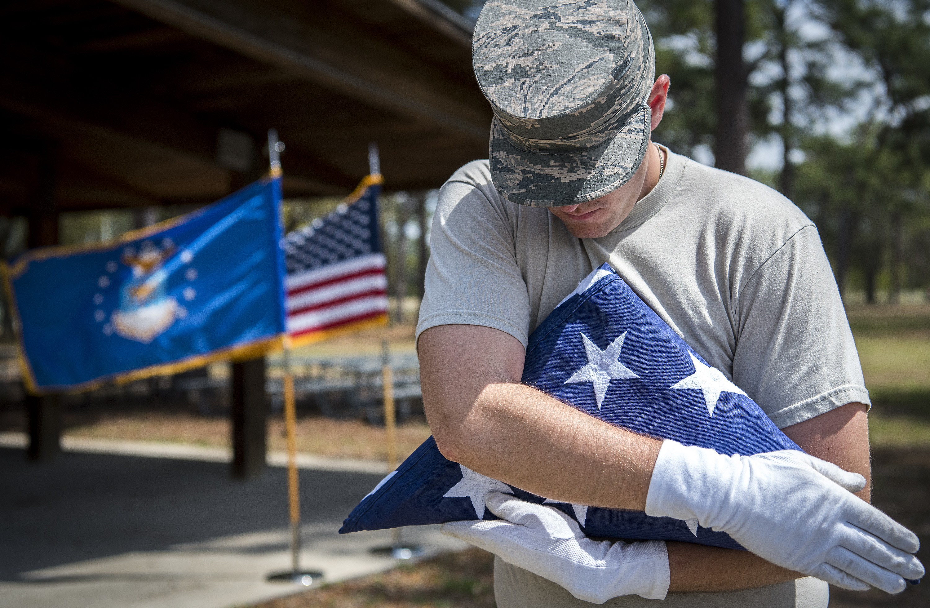 flag folding procedure