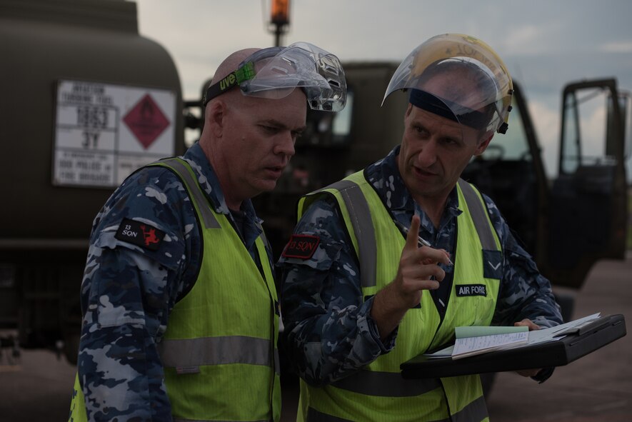 U.S. forces intergrate with Australian during EAC at RAAF base Darwin