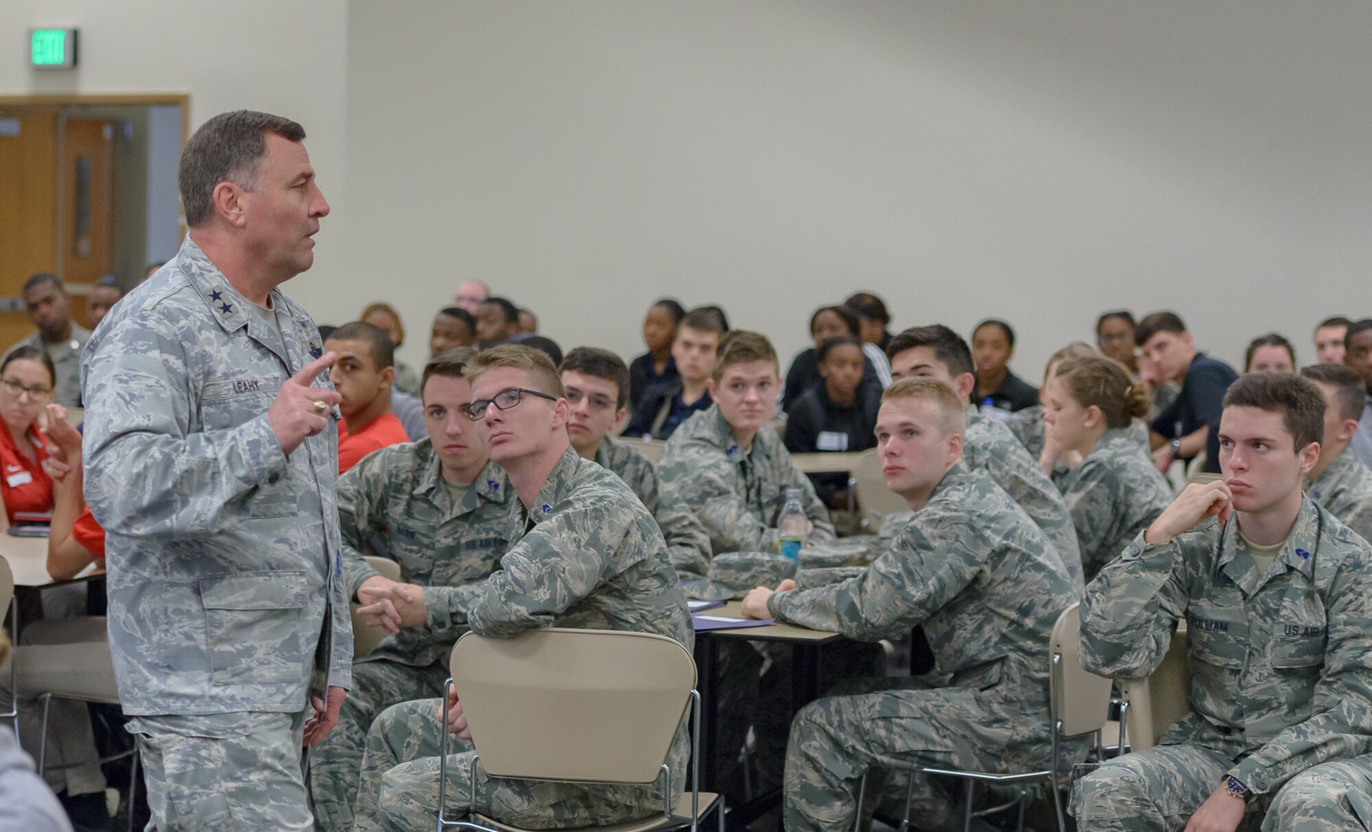 U.S. Air Force Maj. Gen. Timothy Leahy, 2nd Air Force commander, delivers opening remarks to Air Force ROTC cadets and enlisted airmen during Pathways to Blue April 6, 2018, on Keesler Air Force Base, Mississippi. Keesler was home to 280 cadets from 15 universities April 6-7 as part of Pathways to Blue, a diversity outreach event hosted by the 2nd Air Force.  (U.S. Air Force photo by Andre’ Askew)