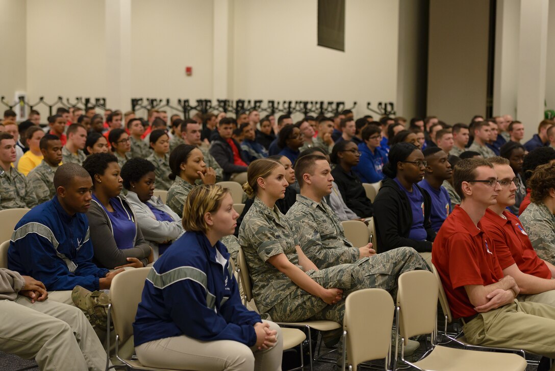 Air Force ROTC cadets from various colleges and universities listen to a briefing from Keesler’s senior enlisted leadership as part of Pathways to Blue April 7, 2018, on Keesler Air Force Base, Mississippi. Keesler was home to 280 cadets from 15 universities April 6-7 as part of Pathways to Blue, a diversity outreach event hosted by the 2nd Air Force.  (U.S. Air Force photo by Andre’ Askew)